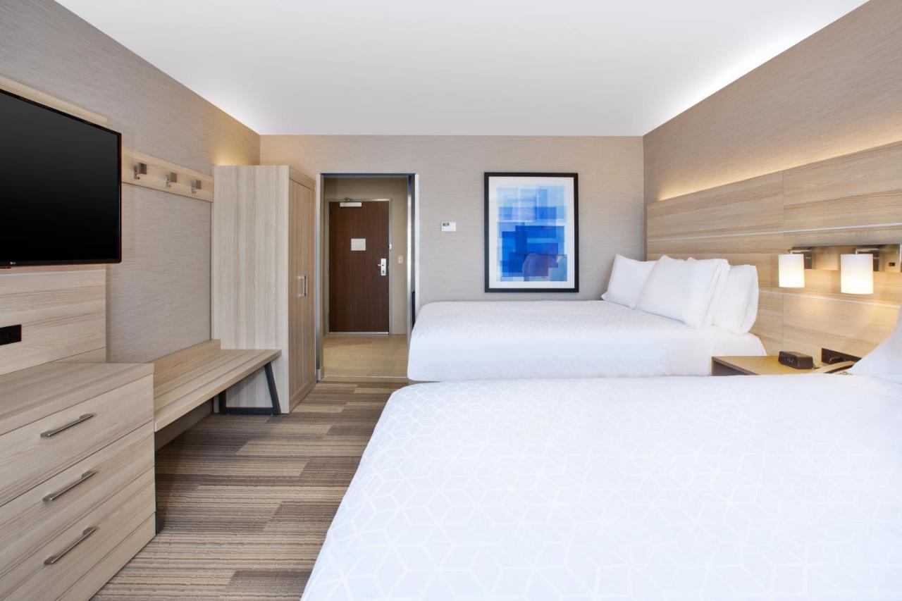 Holiday Inn Express & Suites Wooster By Ihg Exterior photo