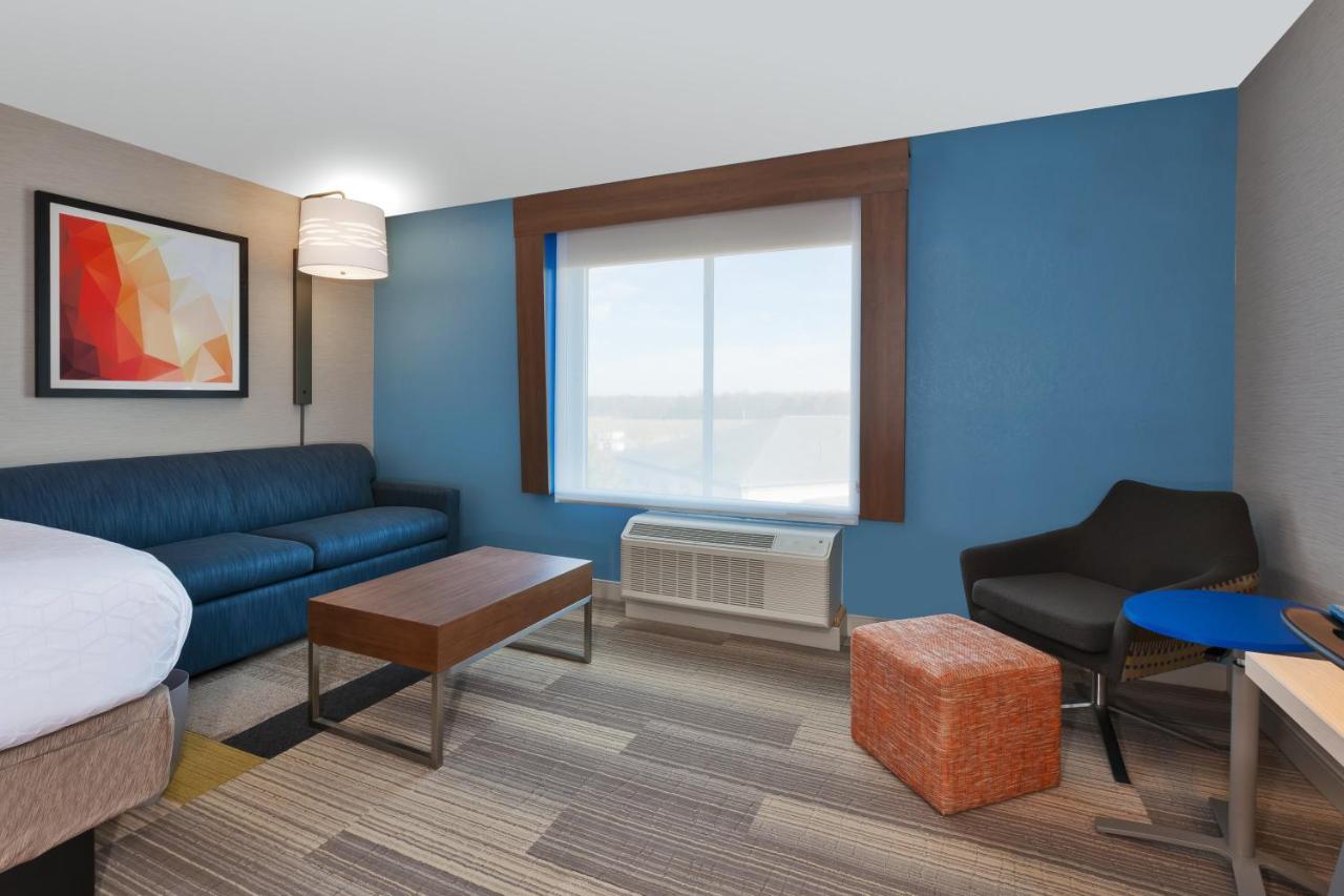 Holiday Inn Express & Suites Wooster By Ihg Exterior photo