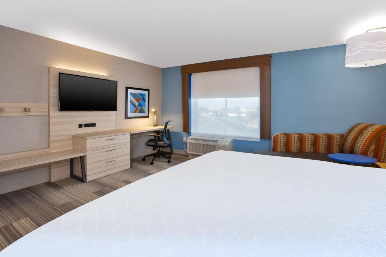 Holiday Inn Express & Suites Wooster By Ihg Exterior photo